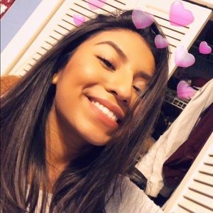 Meet your Posher, Kimberly